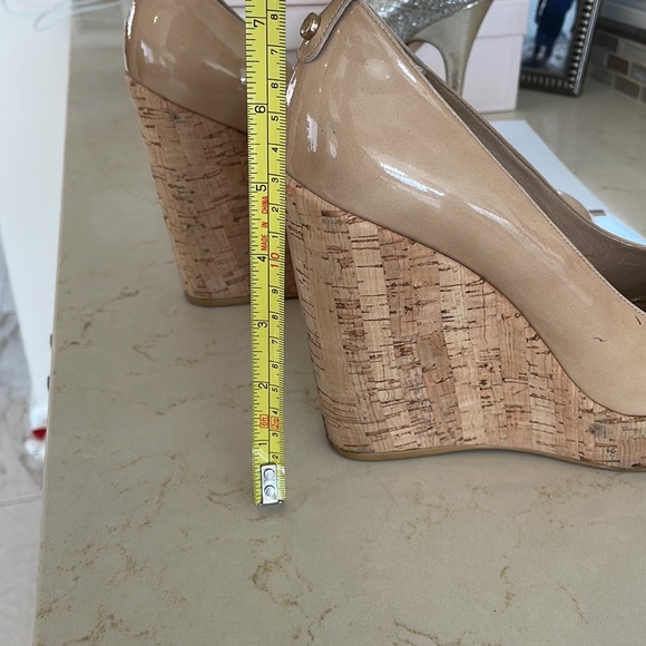 Stuart Weitzman classsic wedge - Picture 11 of 11